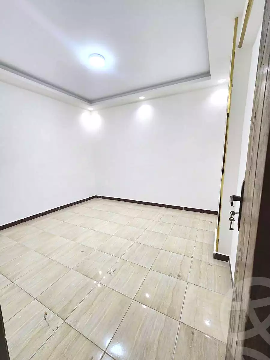 https://aqarmap.com.eg/en/listing/6896892-for-sale-alexandria-lsywf-el-falki