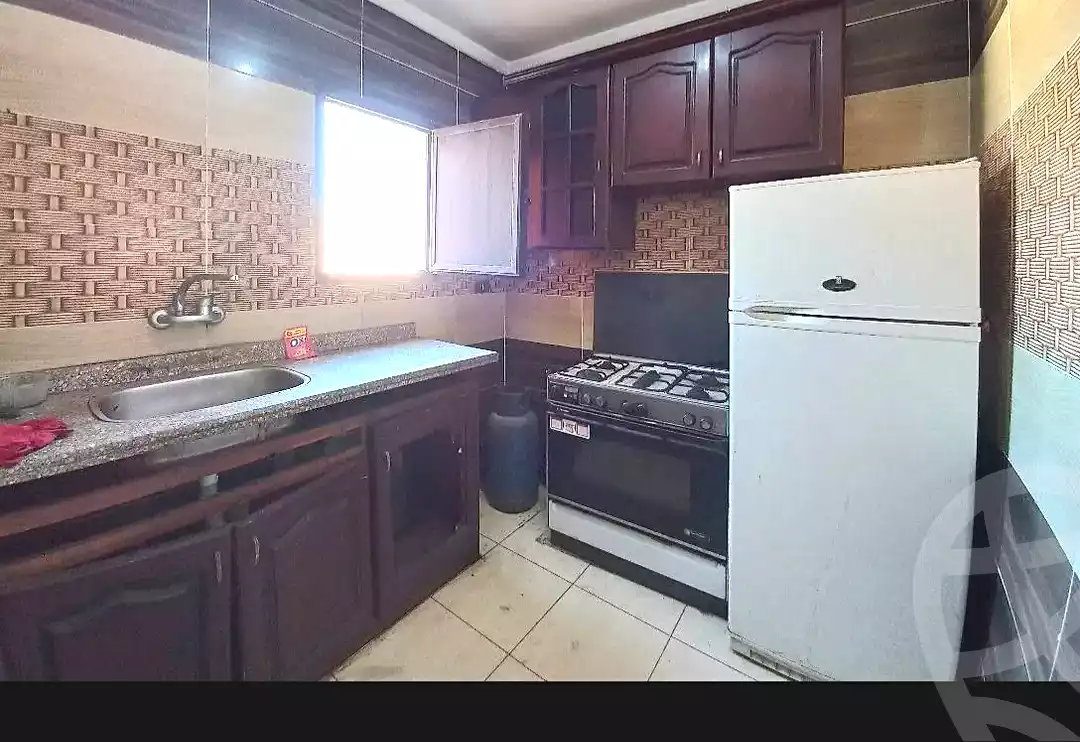 https://aqarmap.com.eg/ar/listing/6896895-for-sale-alexandria-miami-street-57