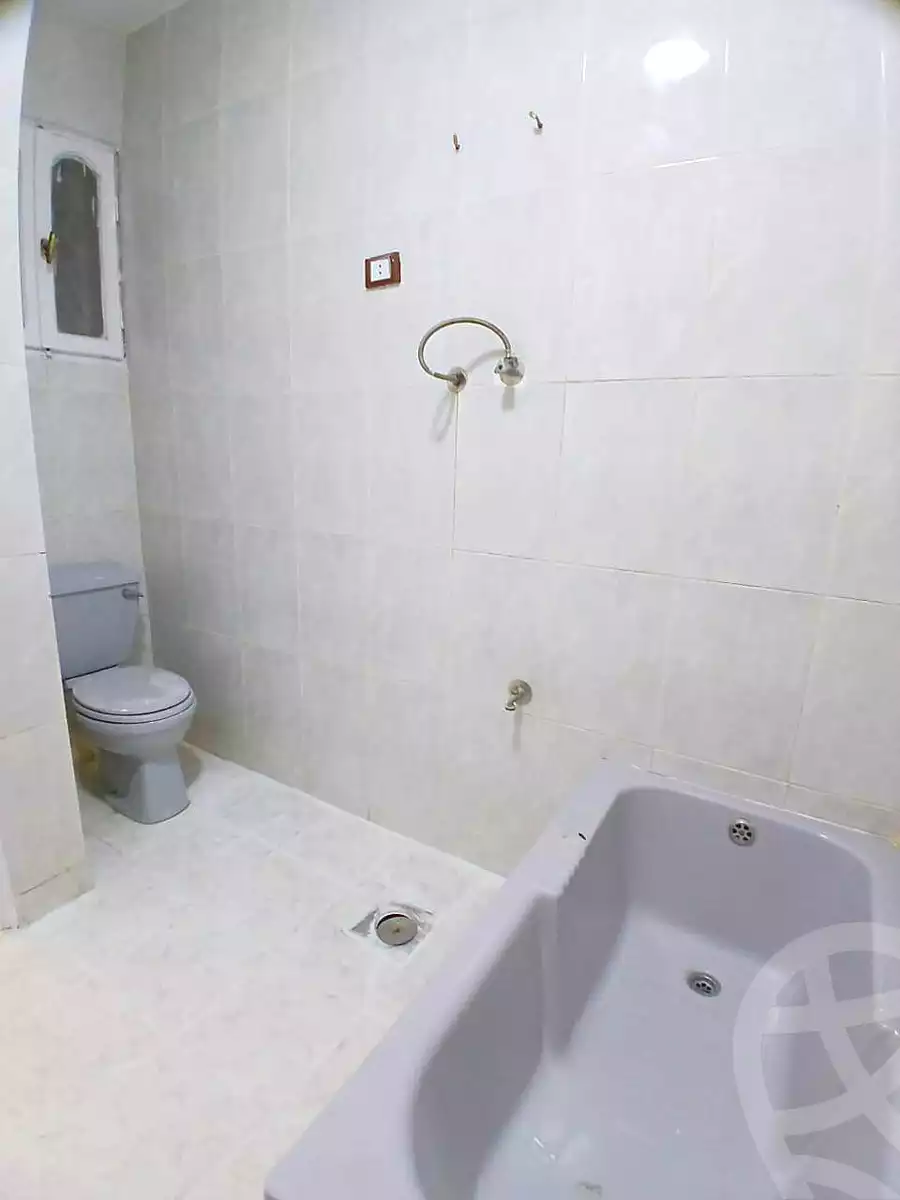https://aqarmap.com.eg/ar/listing/6894602-for-sale-alexandria-al-agamy-shataa-el-nakheel-street-19