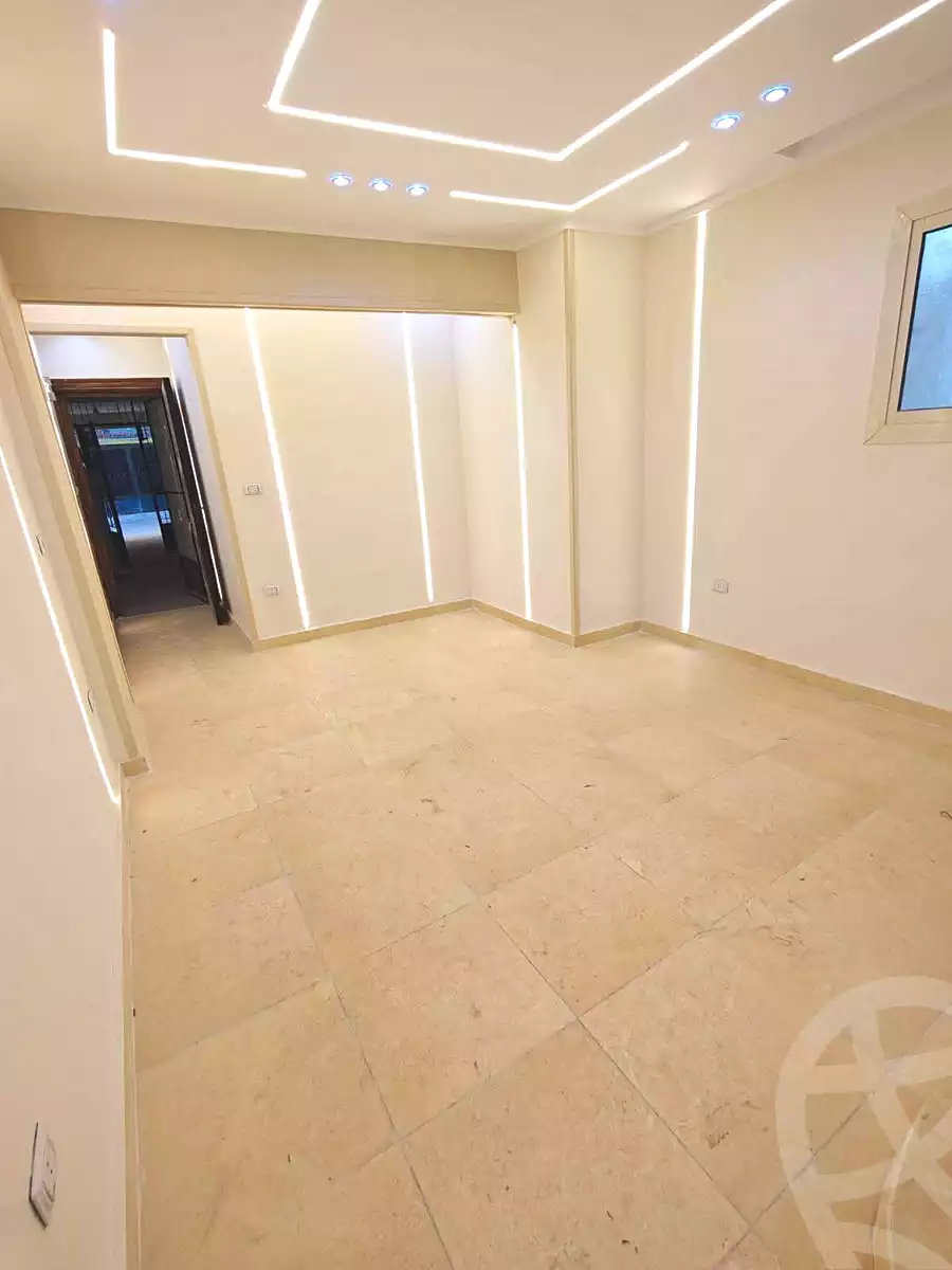 https://aqarmap.com.eg/ar/listing/6895103-for-sale-alexandria-al-agamy-el-hanouvel-al-haded-we-al-soulb-st