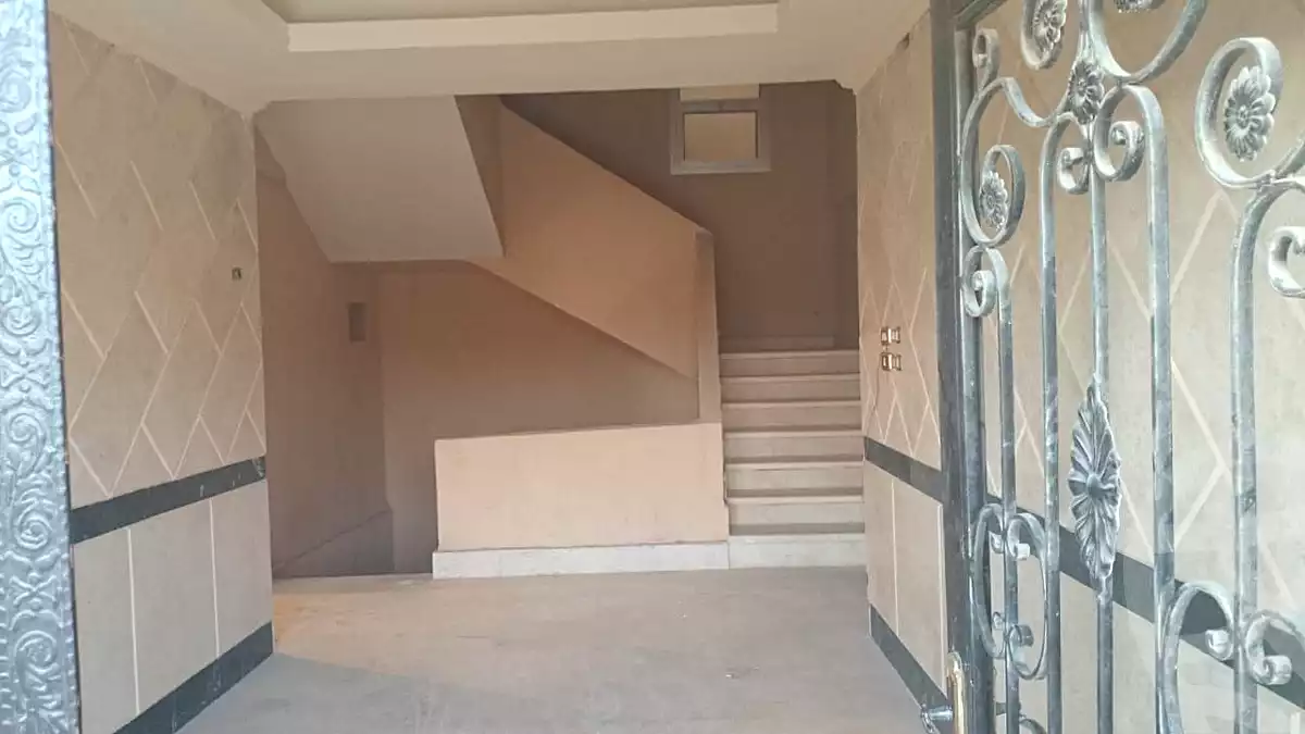 https://aqarmap.com.eg/ar/listing/6897312-for-sale-cairo-new-cairo-el-narges-el-narges-8-omar-makram-street