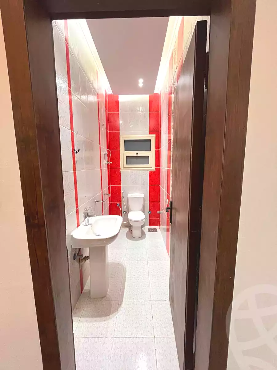 https://aqarmap.com.eg/en/listing/6897383-for-rent-cairo-new-cairo-el-narges-el-narges-2-pilot-halawany-st