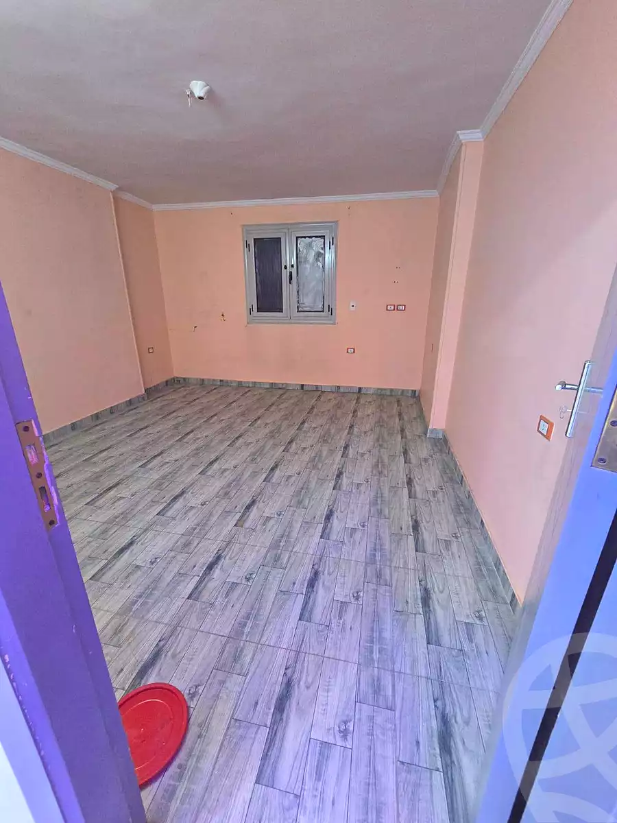 https://aqarmap.com.eg/ar/listing/6898150-for-sale-cairo-helwan-sherif-st