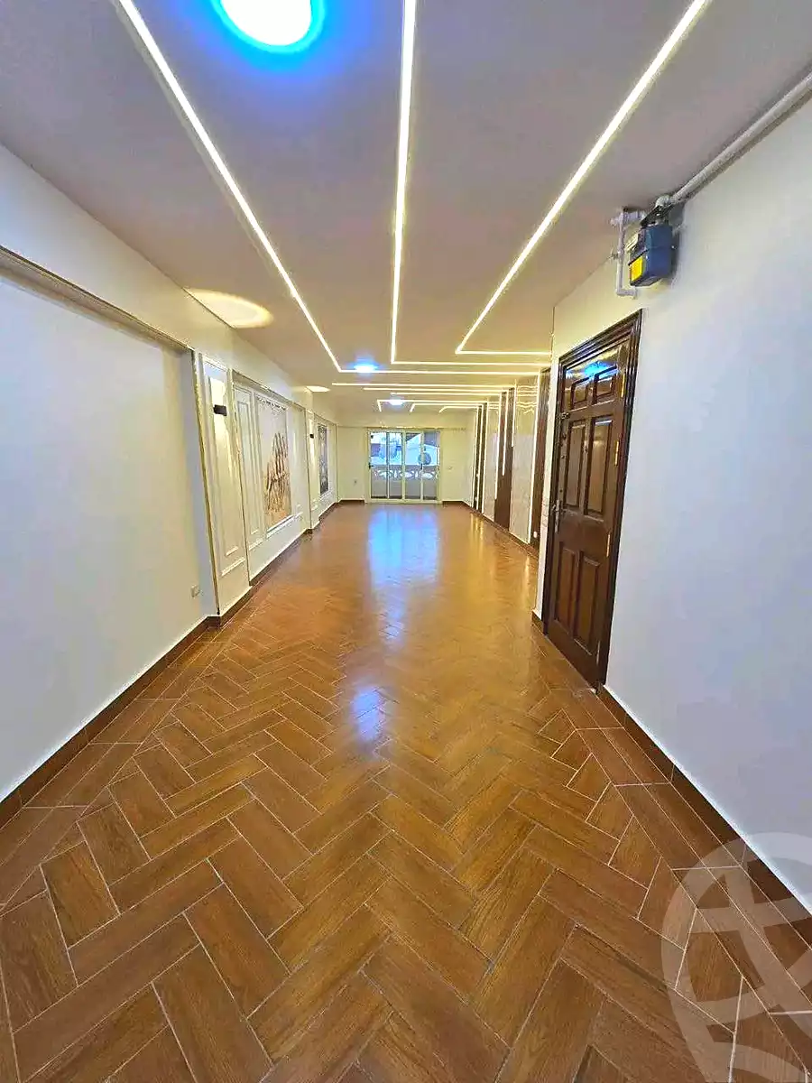 https://aqarmap.com.eg/ar/listing/6898272-for-sale-alexandria-sydy-bshr-sydy-bshr-bhry