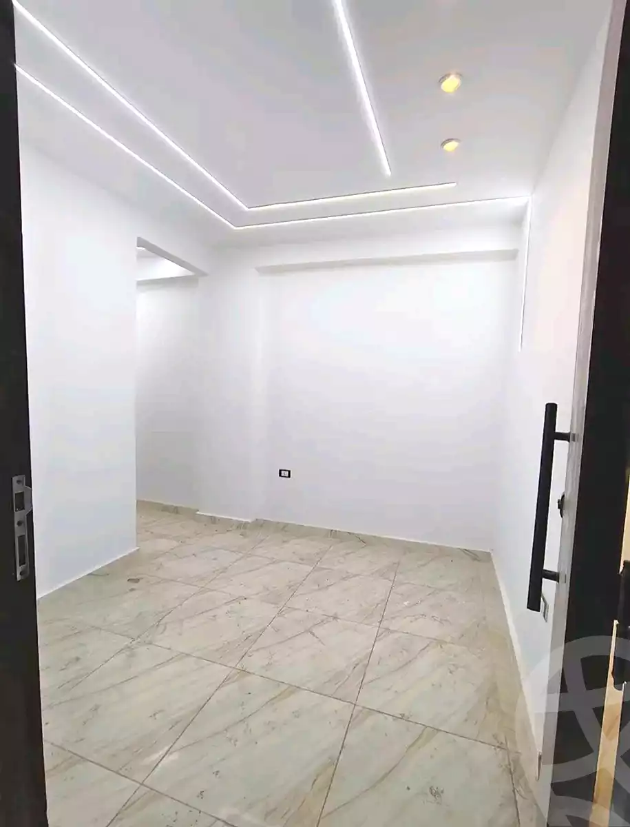 https://aqarmap.com.eg/en/listing/6898300-for-sale-alexandria-lsywf-el-falki