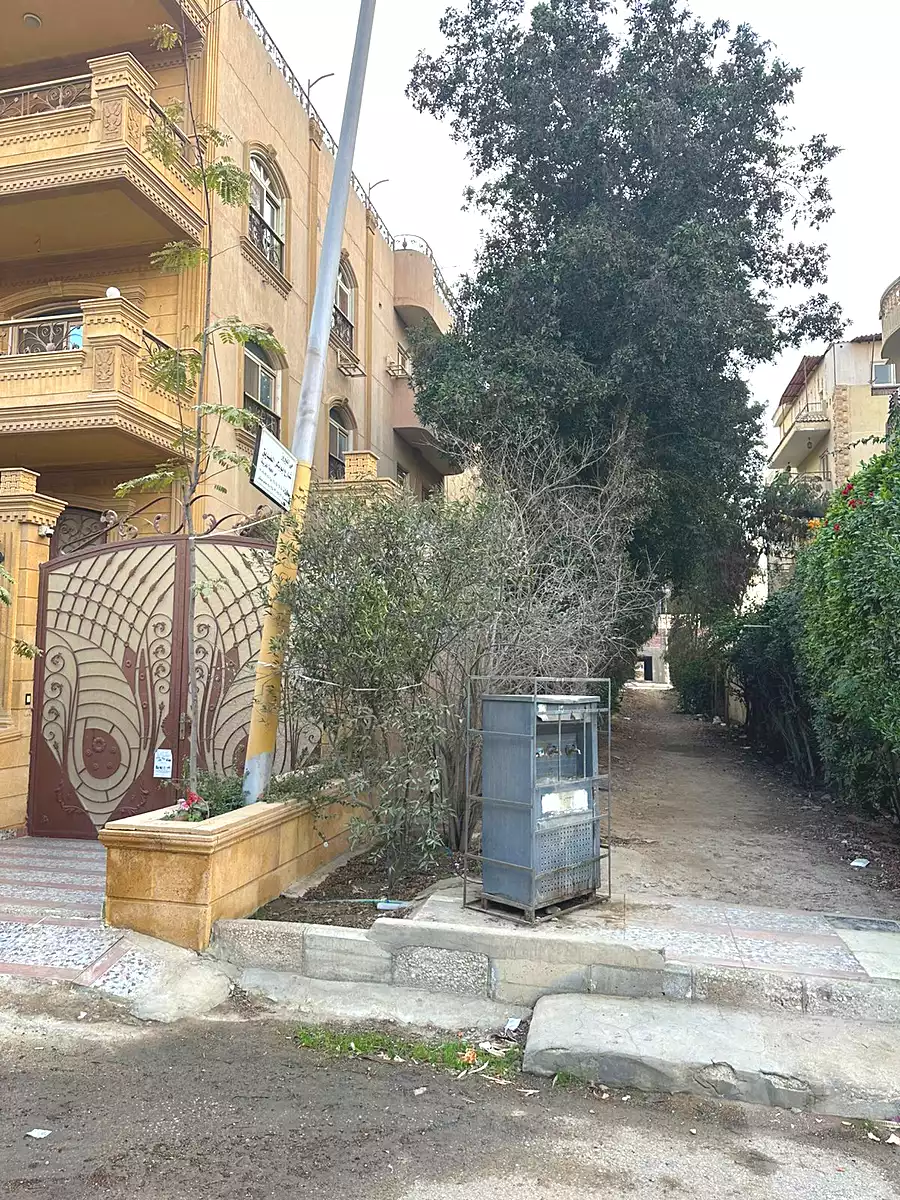 https://aqarmap.com.eg/en/listing/6898774-for-rent-cairo-6th-of-october-el-ahyaa-neighborhood-1st-al-maahad
