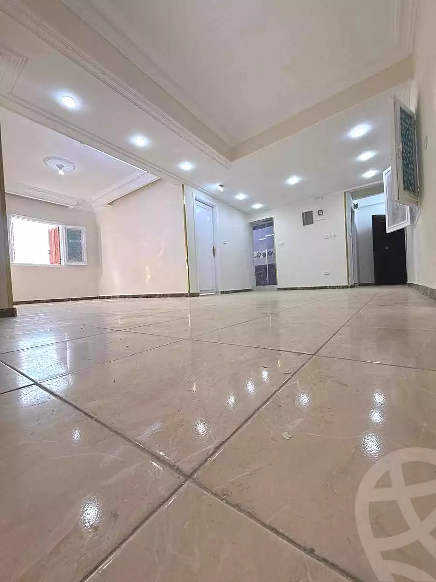 https://aqarmap.com.eg/en/listing/6898851-for-sale-cairo-helwan-mnshy-yn-hlwn-mansour-st