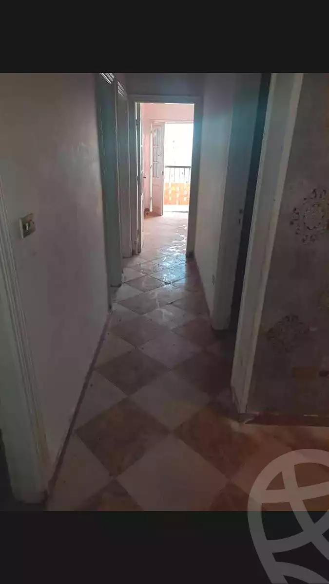 https://aqarmap.com.eg/ar/listing/6899273-for-sale-cairo-helwan-helwan-el-sharkeya-khesro-basha-st