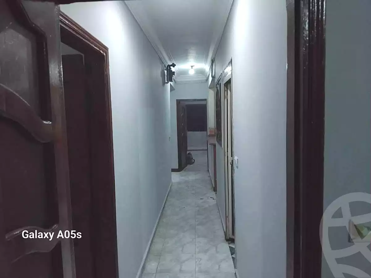 https://aqarmap.com.eg/ar/listing/6899335-for-rent-cairo-faisal-kafr-tohormos-anwar-el-haram-el-shareef-st