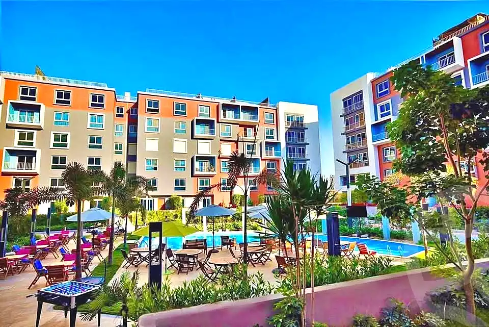 https://aqarmap.com.eg/ar/listing/6899380-for-sale-cairo-new-cairo-compounds-mwrd-fq-llttwyr