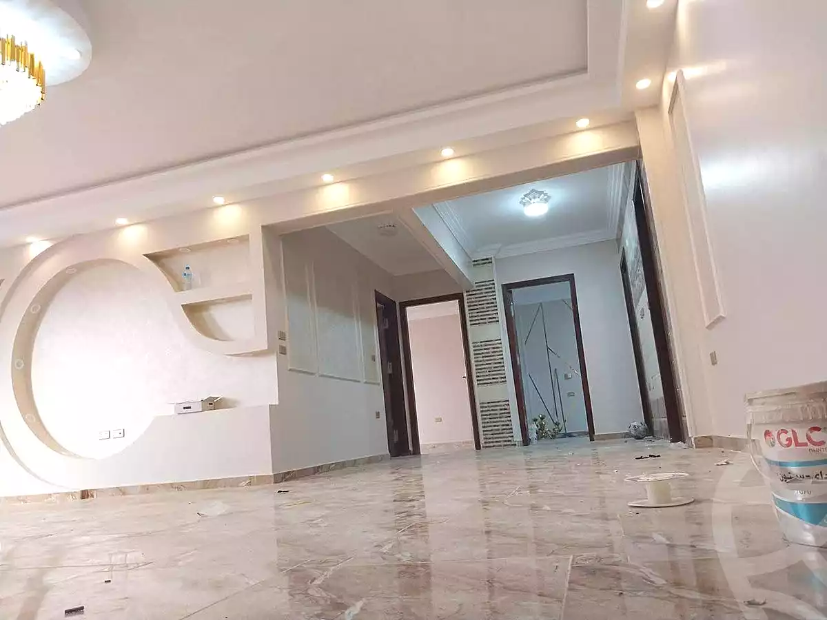 https://aqarmap.com.eg/ar/listing/6900001-for-sale-cairo-helwan-rostom-st