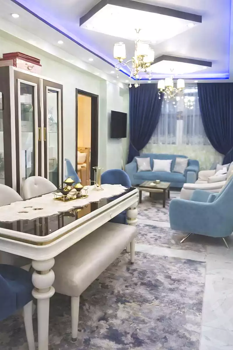 https://aqarmap.com.eg/ar/listing/6900023-for-sale-cairo-helwan-hadayek-helwan-nile-corniche-st