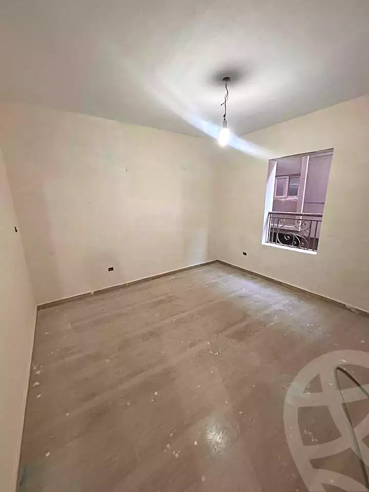 https://aqarmap.com.eg/en/listing/6900350-for-sale-alexandria-new-miami-mostafa-kamel-sttt