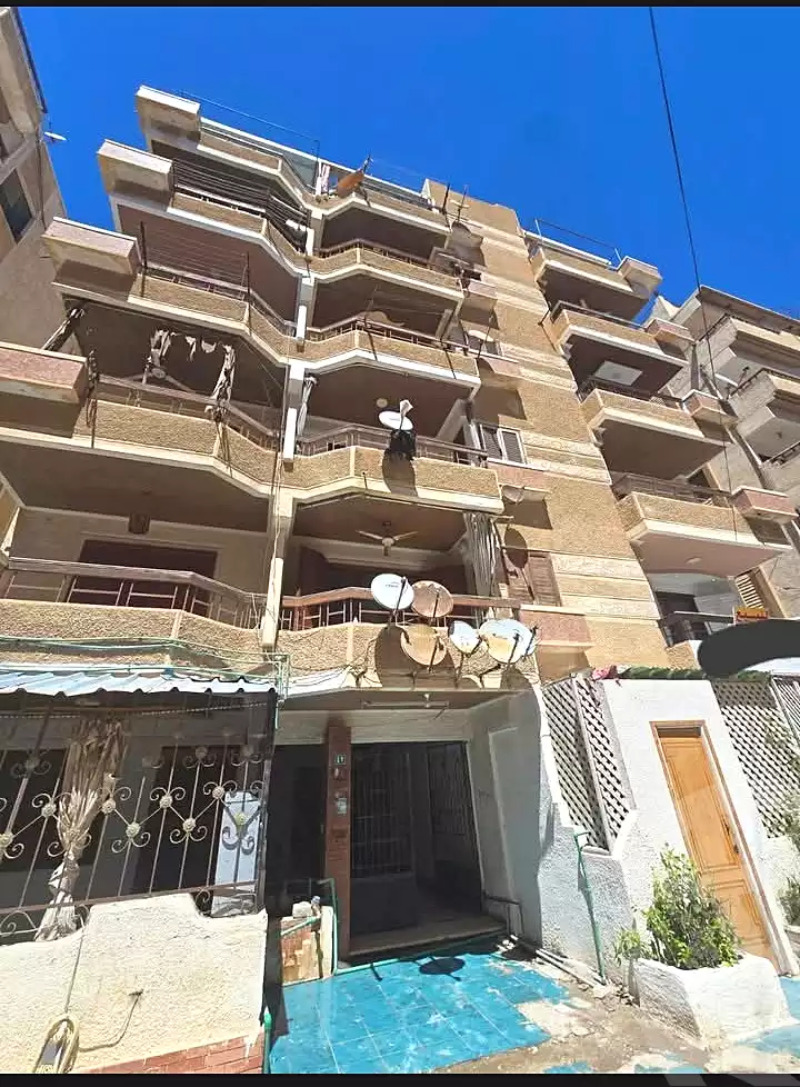 https://aqarmap.com.eg/en/listing/6900469-for-sale-alexandria-al-agamy-shataa-el-nakheel