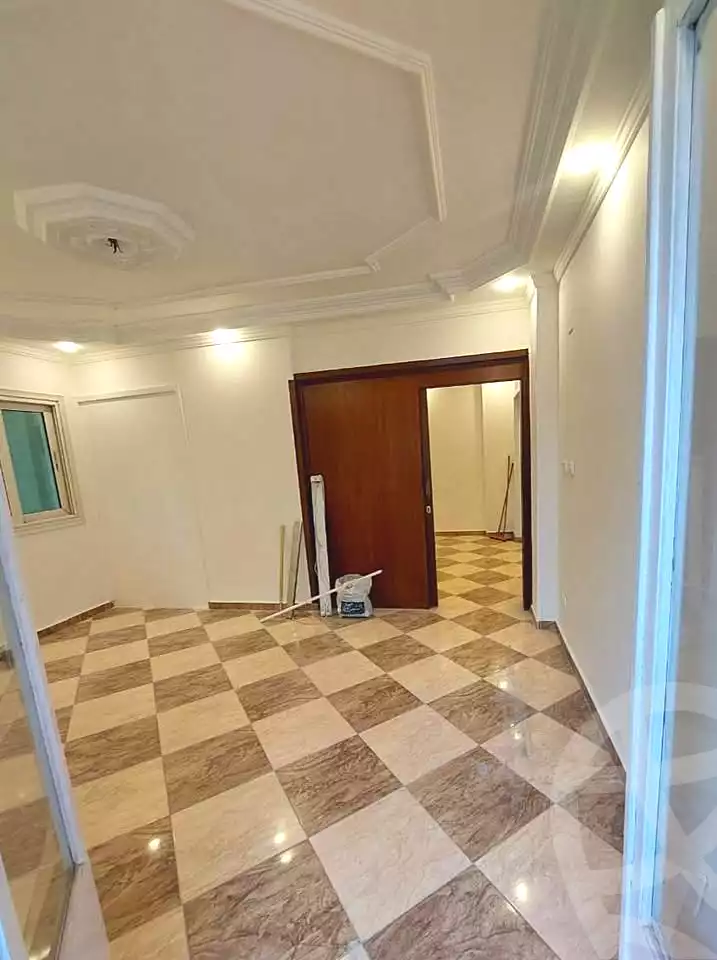 https://aqarmap.com.eg/ar/listing/6900489-for-sale-alexandria-el-asafra-l-sfr-bhry