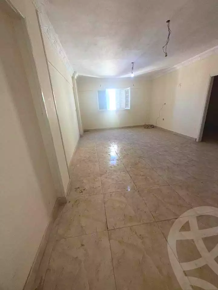 https://aqarmap.com.eg/en/listing/6900530-for-sale-alexandria-lsywf-el-falki