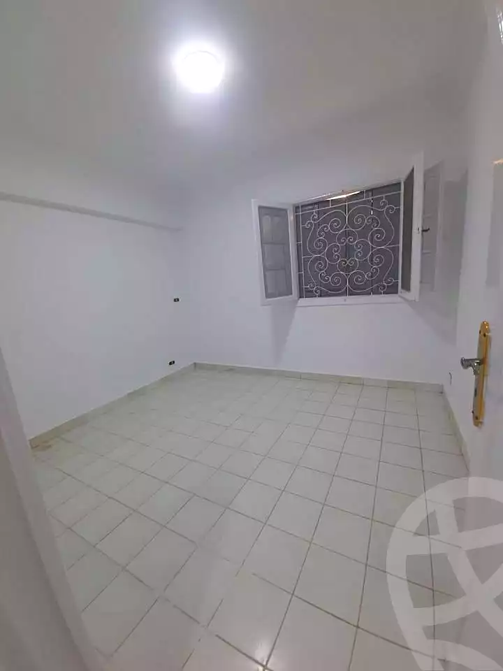 https://aqarmap.com.eg/en/listing/6900558-for-sale-alexandria-al-agamy-shataa-el-nakheel