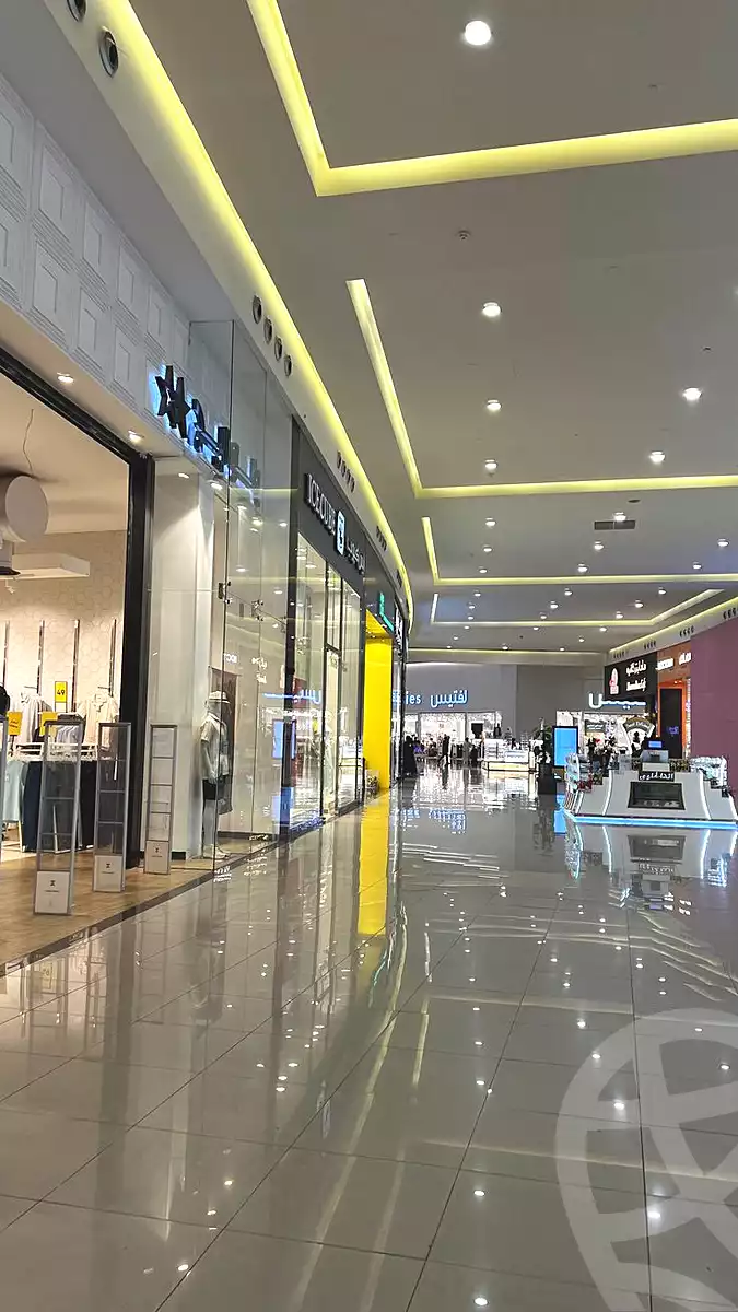 https://aqarmap.com.eg/ar/listing/6900745-for-sale-cairo-new-administrative-capital-mu23-paris-mall