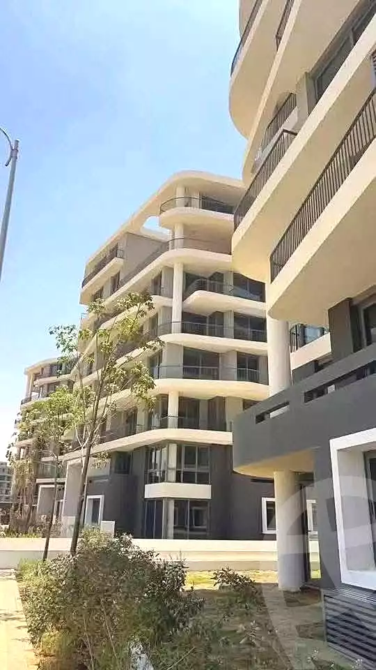 https://aqarmap.com.eg/en/listing/6900865-for-sale-cairo-new-administrative-capital-r7-armonia
