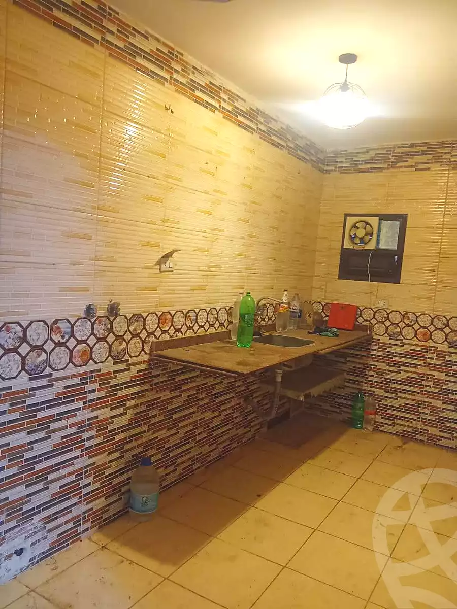 https://aqarmap.com.eg/en/listing/6901011-for-sale-alexandria-al-agamy-el-hanouvel-kasr-al-quiri-st-1