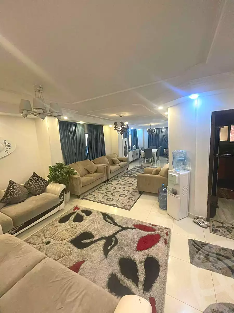 https://aqarmap.com.eg/en/listing/6901184-for-sale-cairo-nasr-city-abbas-el-akkad