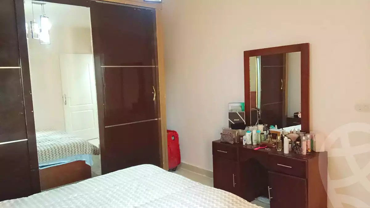https://aqarmap.com.eg/ar/listing/6901341-for-rent-cairo-el-sheikh-zayed-city-el-hay-el-thany-ashaer