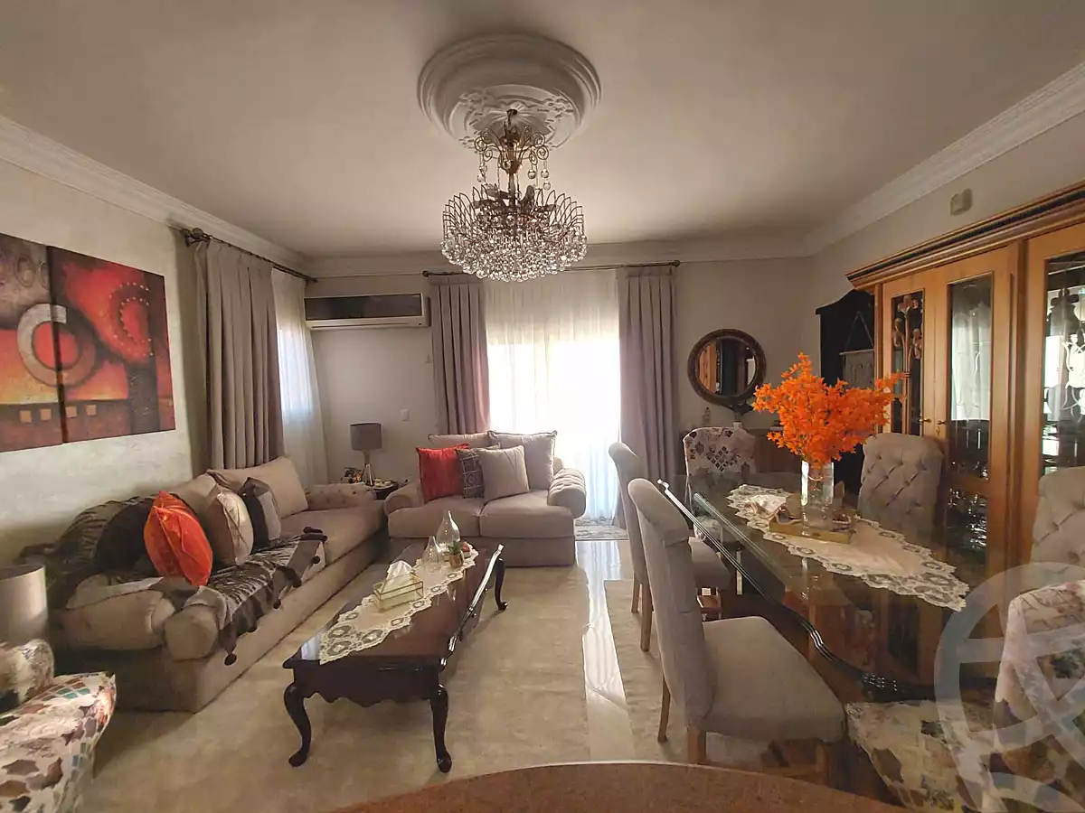 https://aqarmap.com.eg/en/listing/6901445-for-sale-cairo-el-sheikh-zayed-city-el-hay-elsabeaa-lbstn