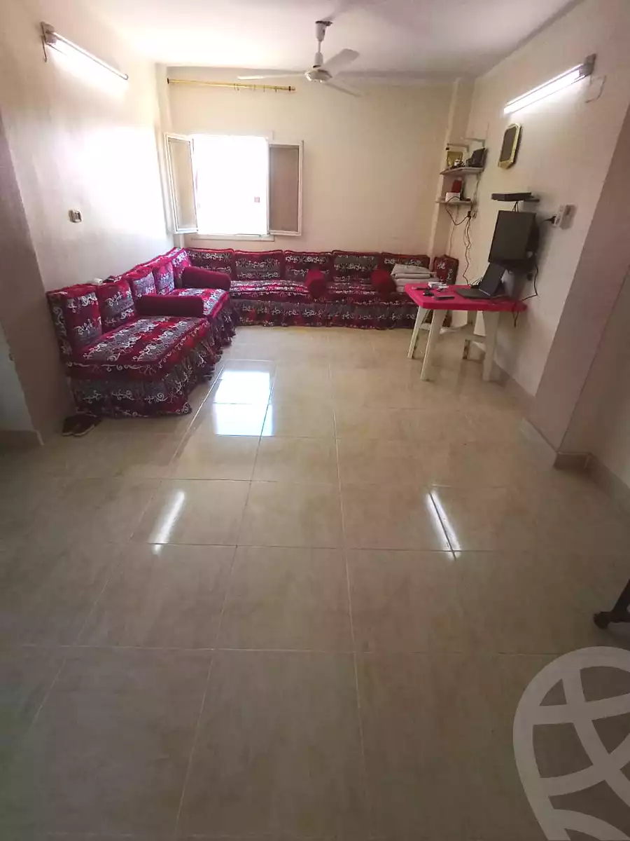 https://aqarmap.com.eg/ar/listing/6901467-for-sale-cairo-el-sheikh-zayed-city-el-hay-el-hady-ashaer-shr-42