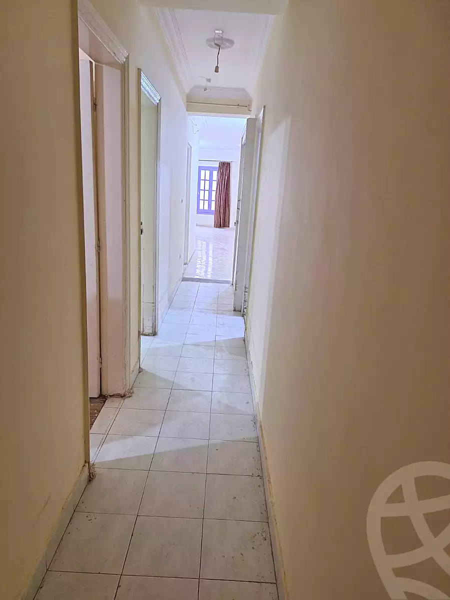 https://aqarmap.com.eg/ar/listing/6903479-for-rent-cairo-6th-of-october-el-ahyaa-neighborhood-4th-neighbourhood-1