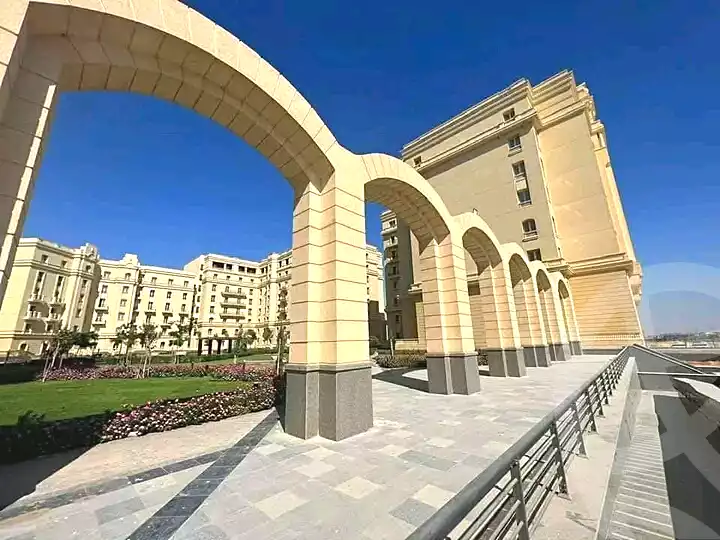 شقة بـ٣ غرف نوم في نيو جاردن سيتى، صورة ٨ من ١٧