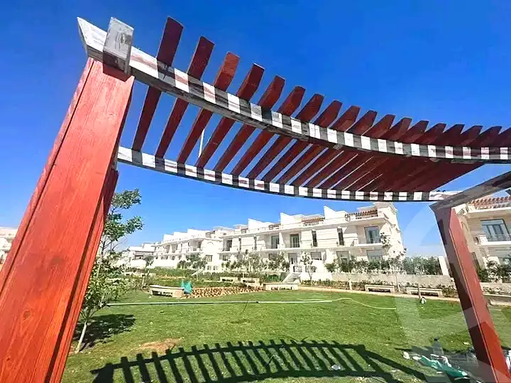 شقة بـ٣ غرف نوم في نيو جاردن سيتى، صورة ١٣ من ١٧