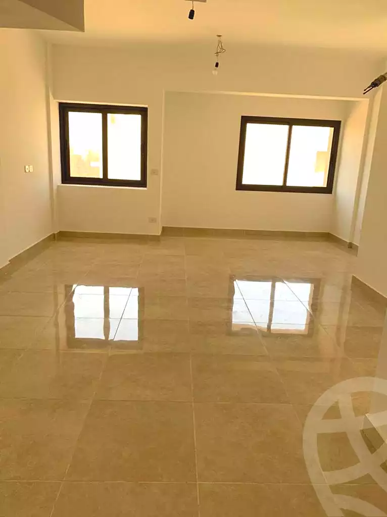 بنتهاوس بـ٣ غرف نوم في فيفث سكوير المراسم، صورة ٥ من ٨