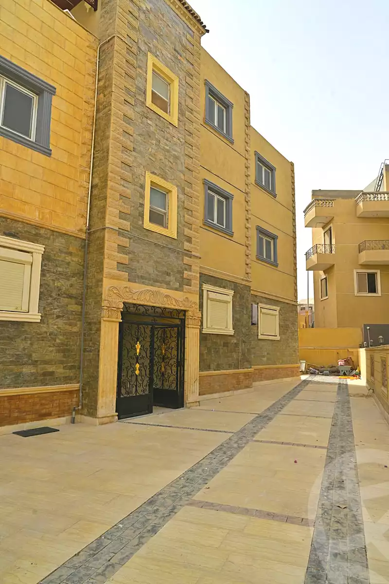 https://aqarmap.com.eg/ar/listing/6903766-for-rent-cairo-6th-of-october-compounds-blm-fyl