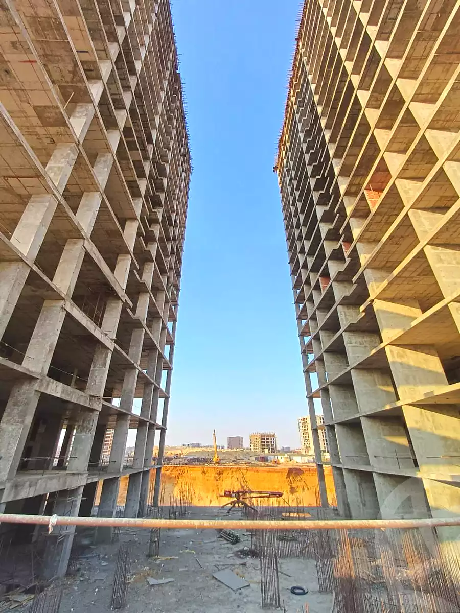 https://aqarmap.com.eg/ar/listing/6903763-for-sale-cairo-new-administrative-capital-r7-wy-twrz