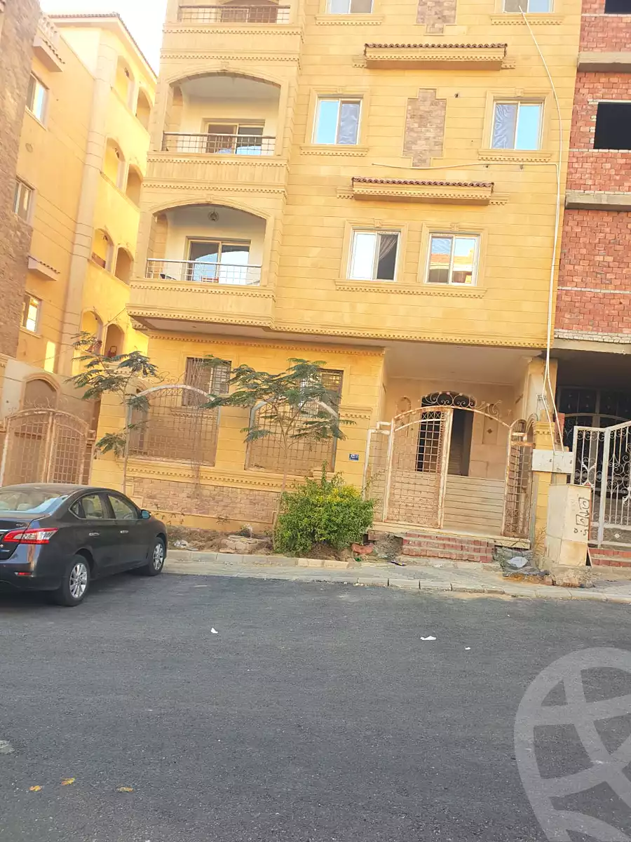 https://aqarmap.com.eg/ar/listing/6903815-for-sale-cairo-new-cairo-mohammed-nagib-axis-st