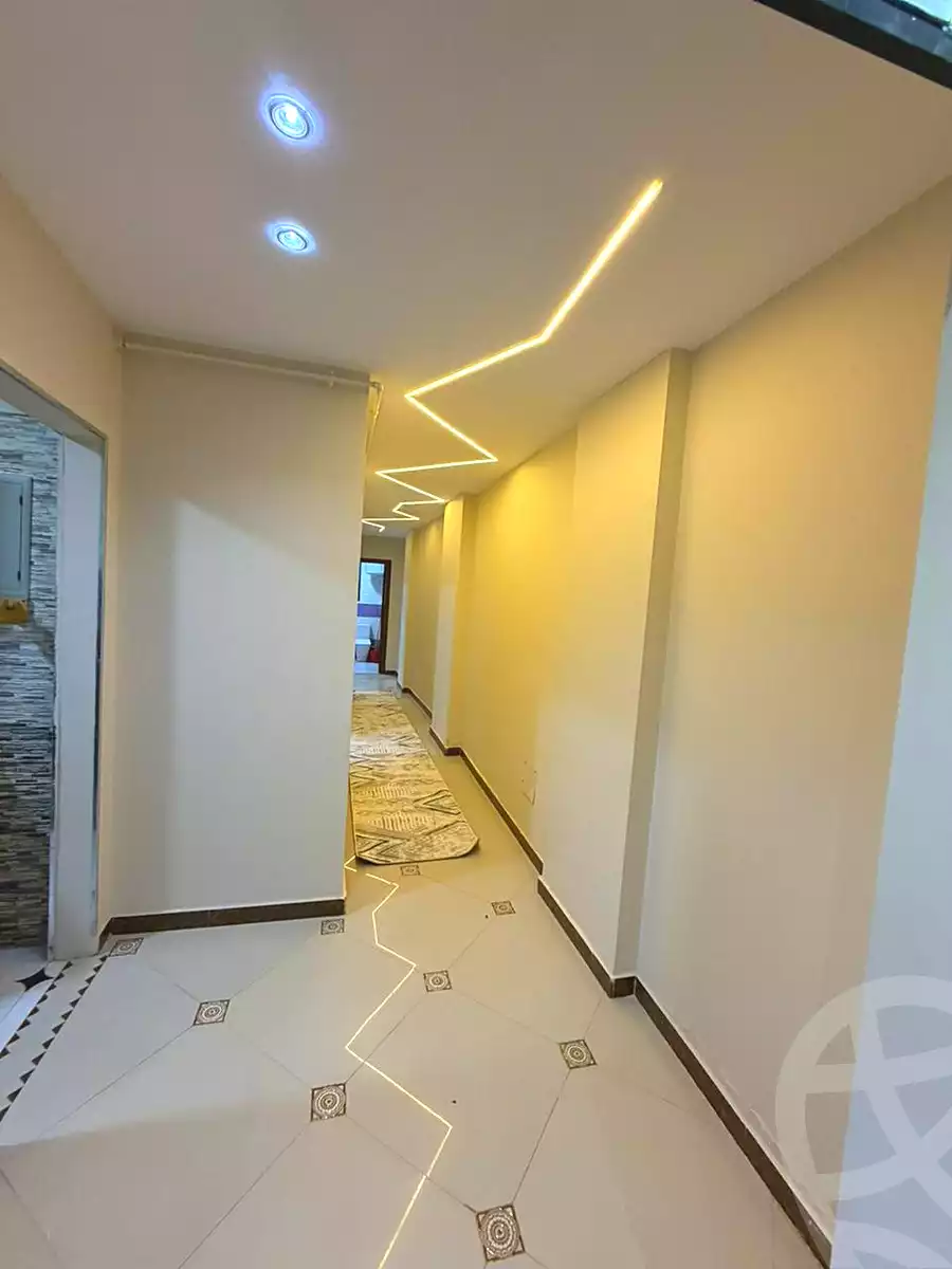 https://aqarmap.com.eg/ar/listing/6904094-for-rent-cairo-6th-of-october-el-ahyaa-neighborhood-1st-al-maahad