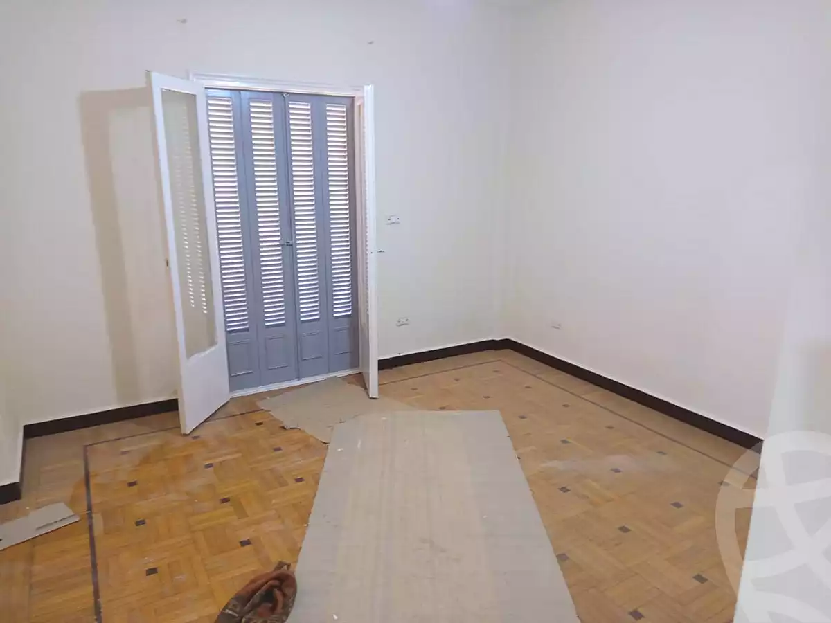 https://aqarmap.com.eg/ar/listing/6502137-for-rent-cairo-downtown-el-tahrir