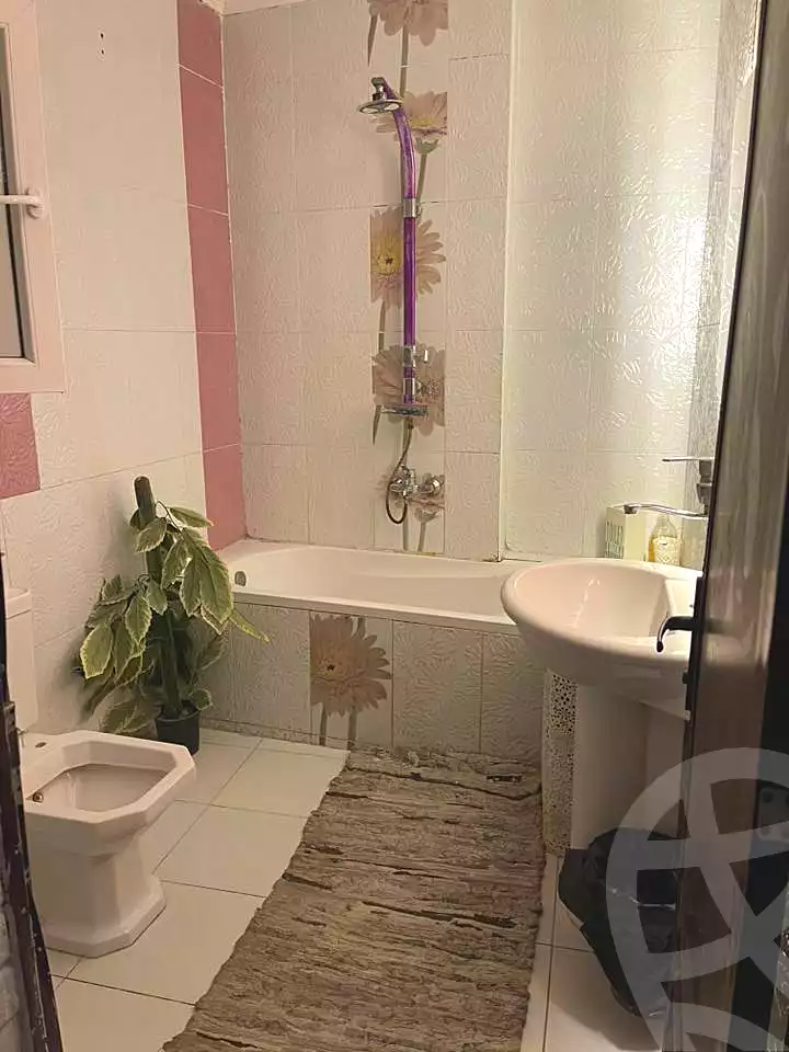 https://aqarmap.com.eg/ar/listing/6904596-for-sale-alexandria-al-agamy-lbytsh-al-aeda-al-kadema-st