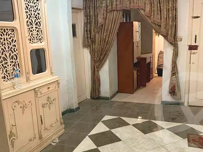 https://aqarmap.com.eg/ar/listing/6556678-for-sale-sharqia-zagazig-zagazig-city-markaz-farouk-st