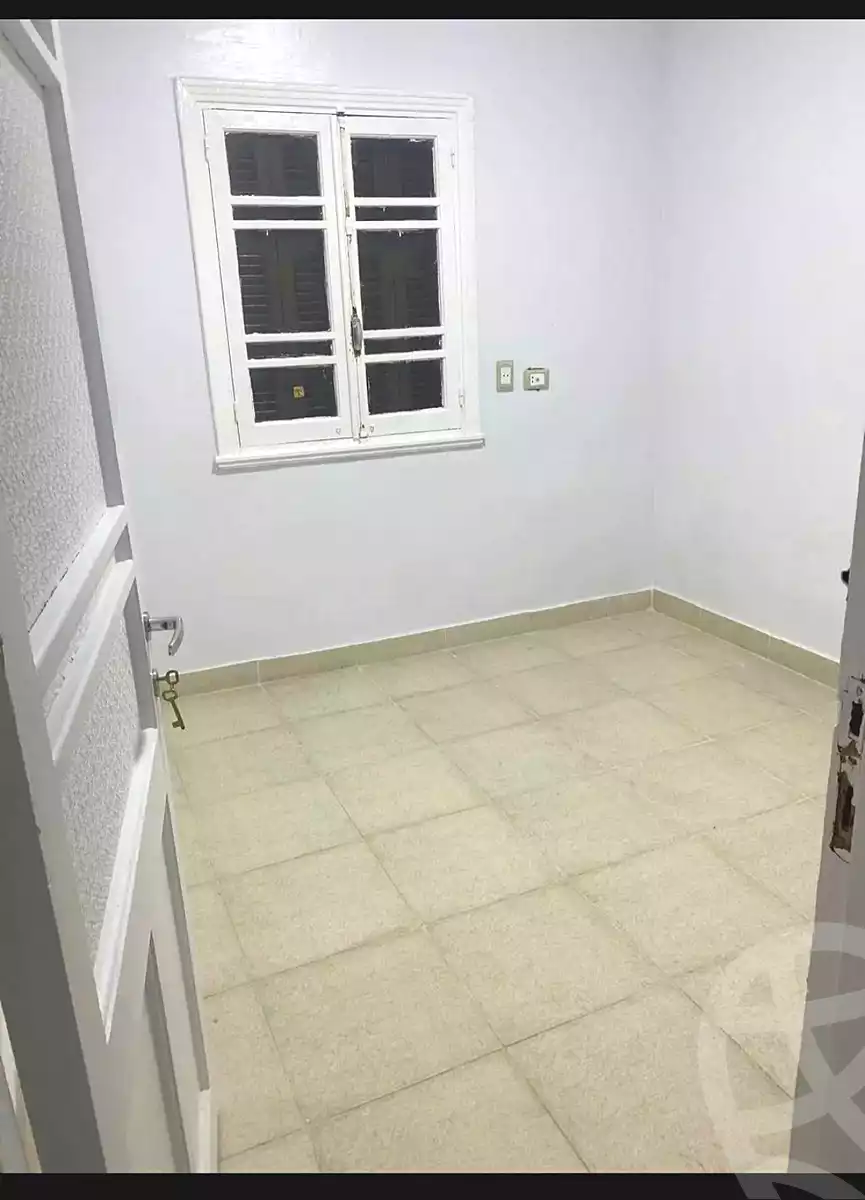 https://aqarmap.com.eg/en/listing/6905870-for-sale-alexandria-moharram-bey