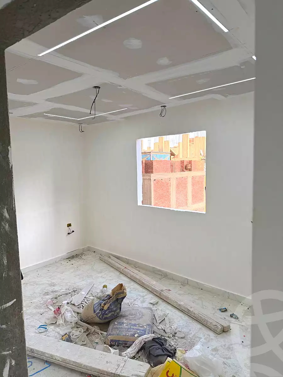 https://aqarmap.com.eg/en/listing/6906386-for-sale-cairo-el-haram-el-lebeny-soltan-khattab-st