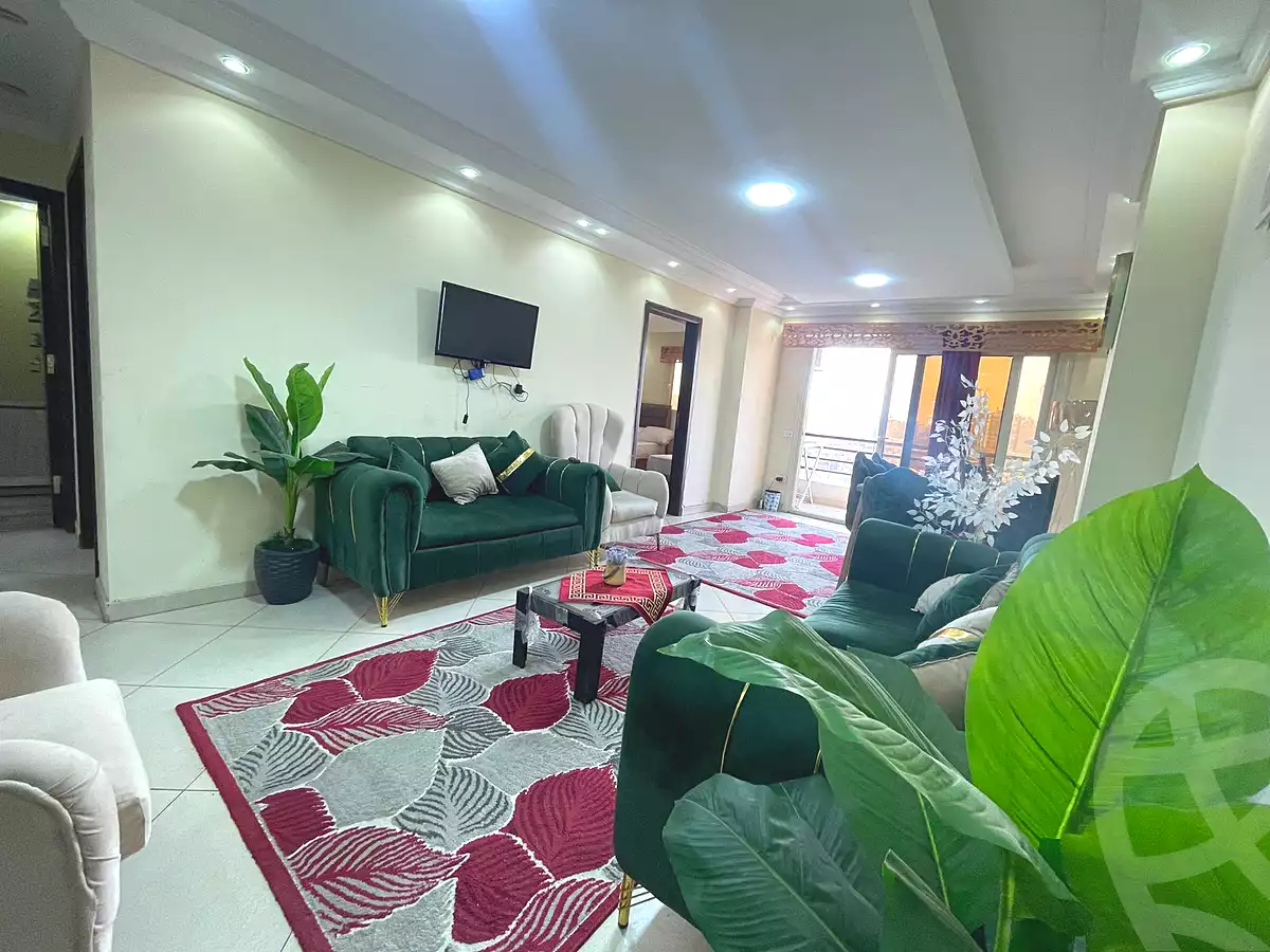https://aqarmap.com.eg/ar/listing/6906417-for-rent-cairo-manial-kwrnysh-lmnyl
