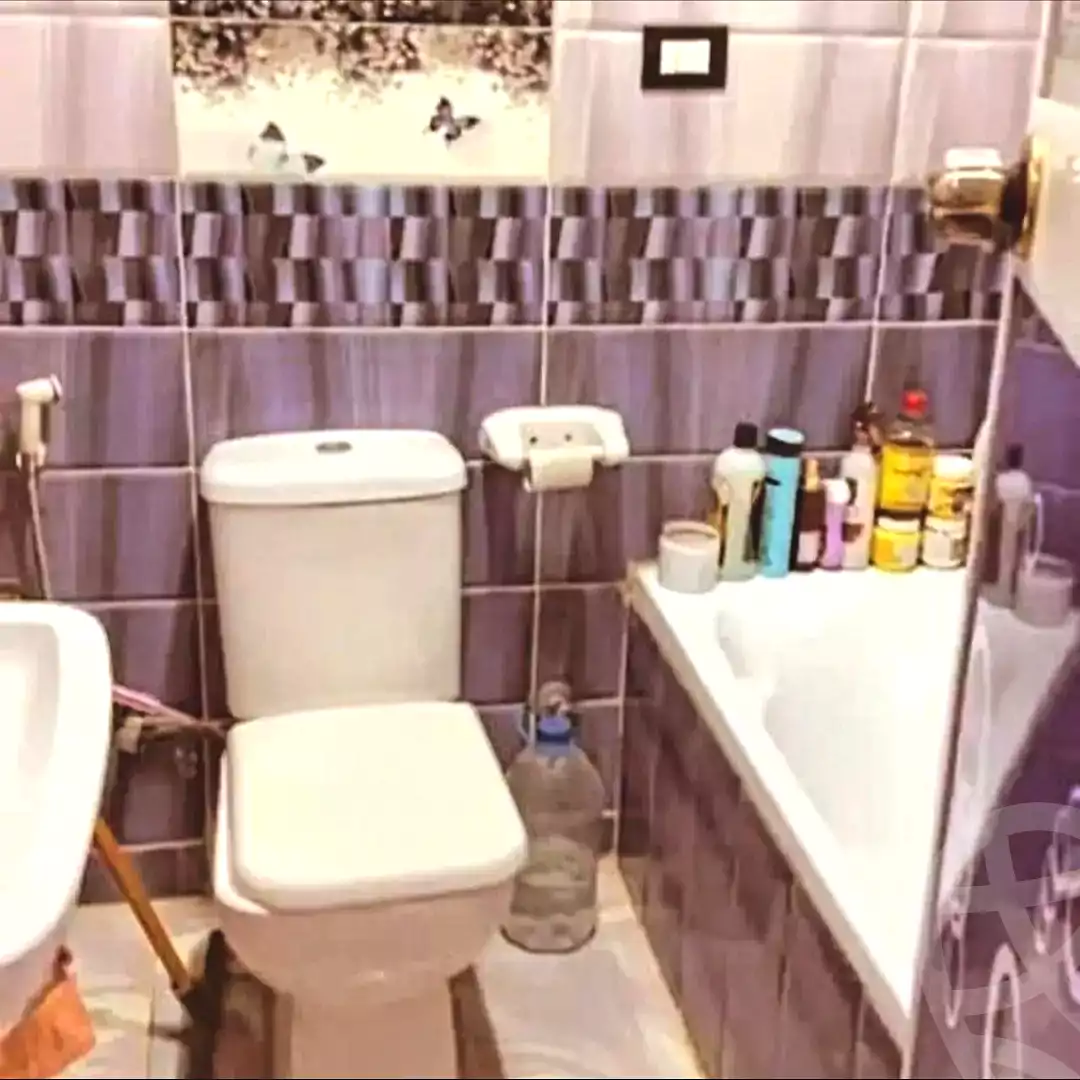 https://aqarmap.com.eg/ar/listing/6906707-for-sale-alexandria-al-agamy-el-kilo-21