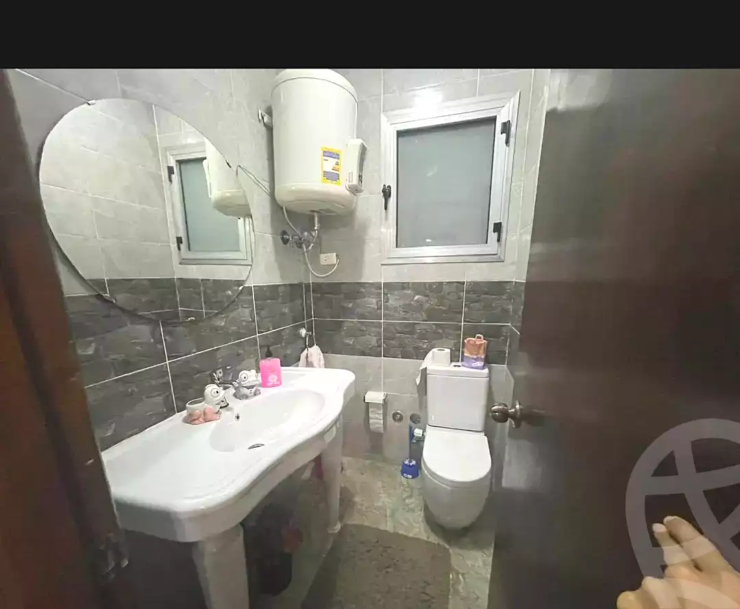 https://aqarmap.com.eg/ar/listing/6906723-for-sale-alexandria-sydy-bshr-sydy-bshr-bhry