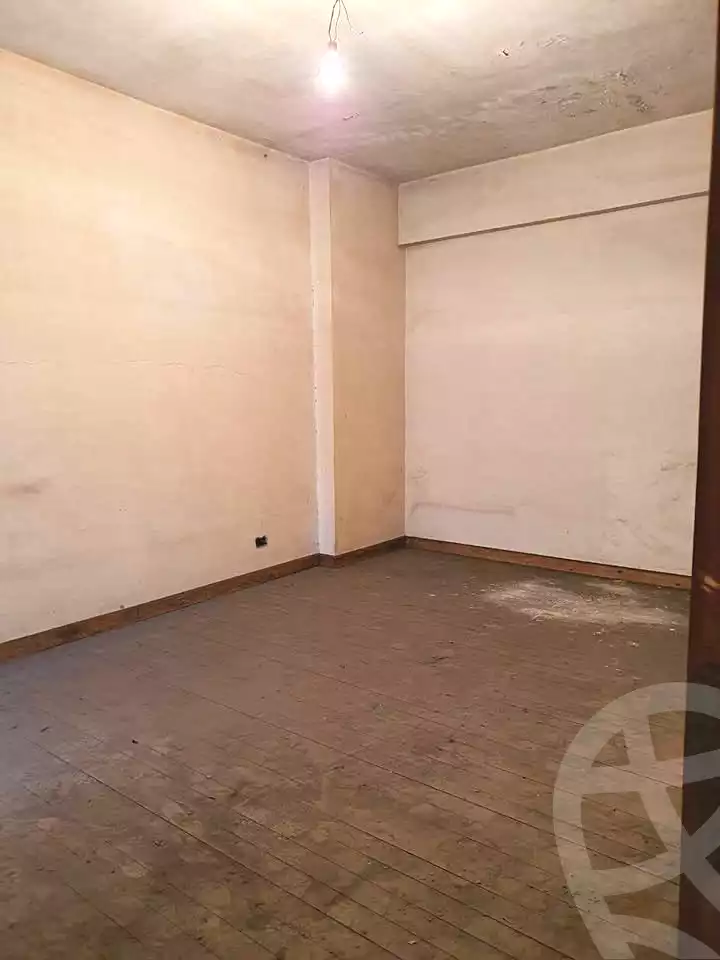 https://aqarmap.com.eg/en/listing/6906752-for-sale-alexandria-lauran-shr-bw-qyr-tryq-lhry