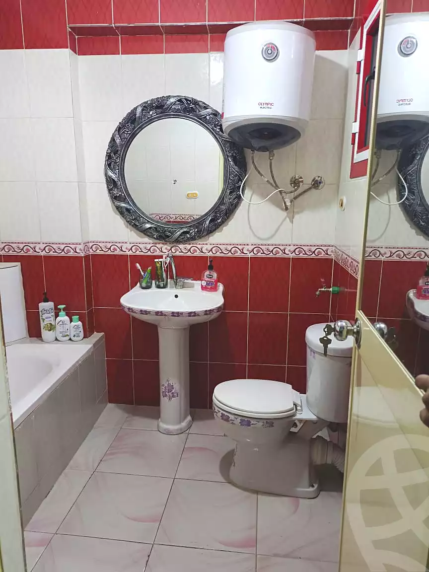 https://aqarmap.com.eg/ar/listing/6906763-for-sale-alexandria-sydy-bshr-sydy-bshr-bhry-shr-mhmd-njyb