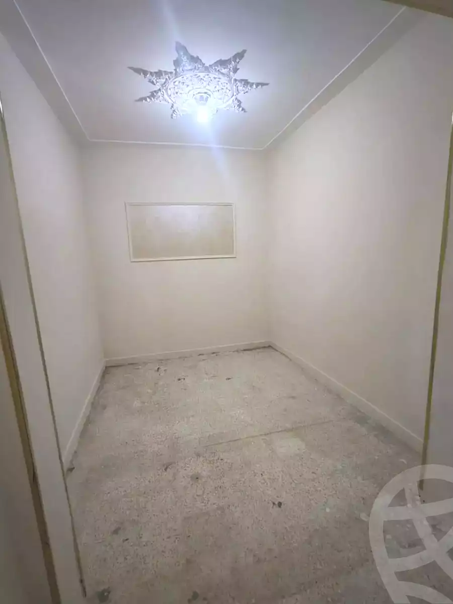 https://aqarmap.com.eg/ar/listing/6907061-for-sale-alexandria-al-agamy-el-hanouvel-rich-home-st