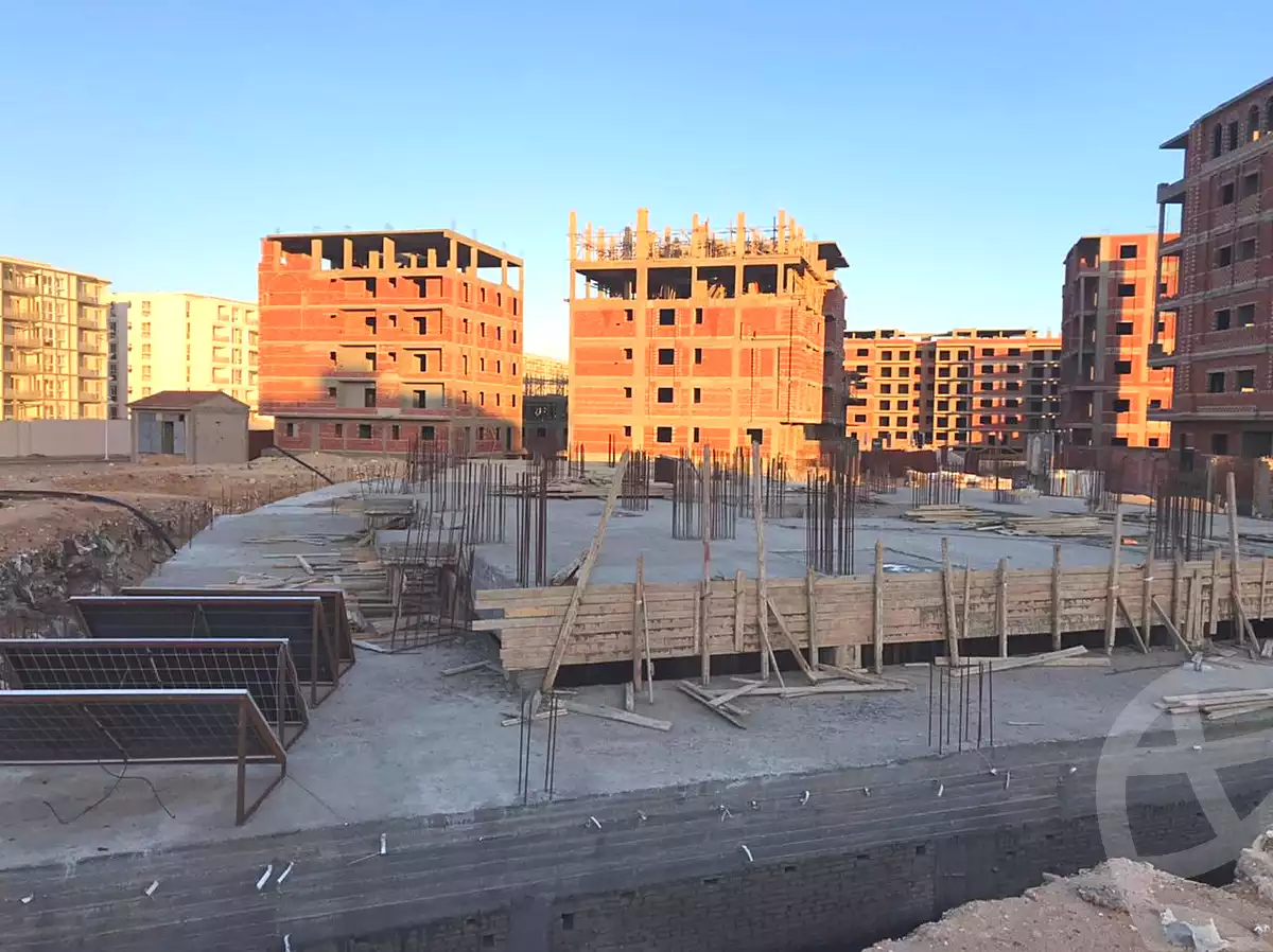 https://aqarmap.com.eg/en/listing/6907151-for-sale-cairo-el-sheikh-zayed-city-bait-el-watan-phase-7-el-takmelya