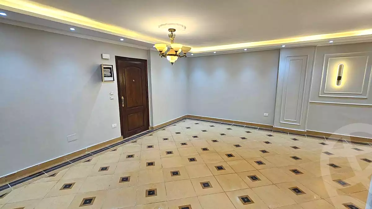 https://aqarmap.com.eg/en/listing/6907193-for-sale-cairo-helwan-ahmed-enci-st