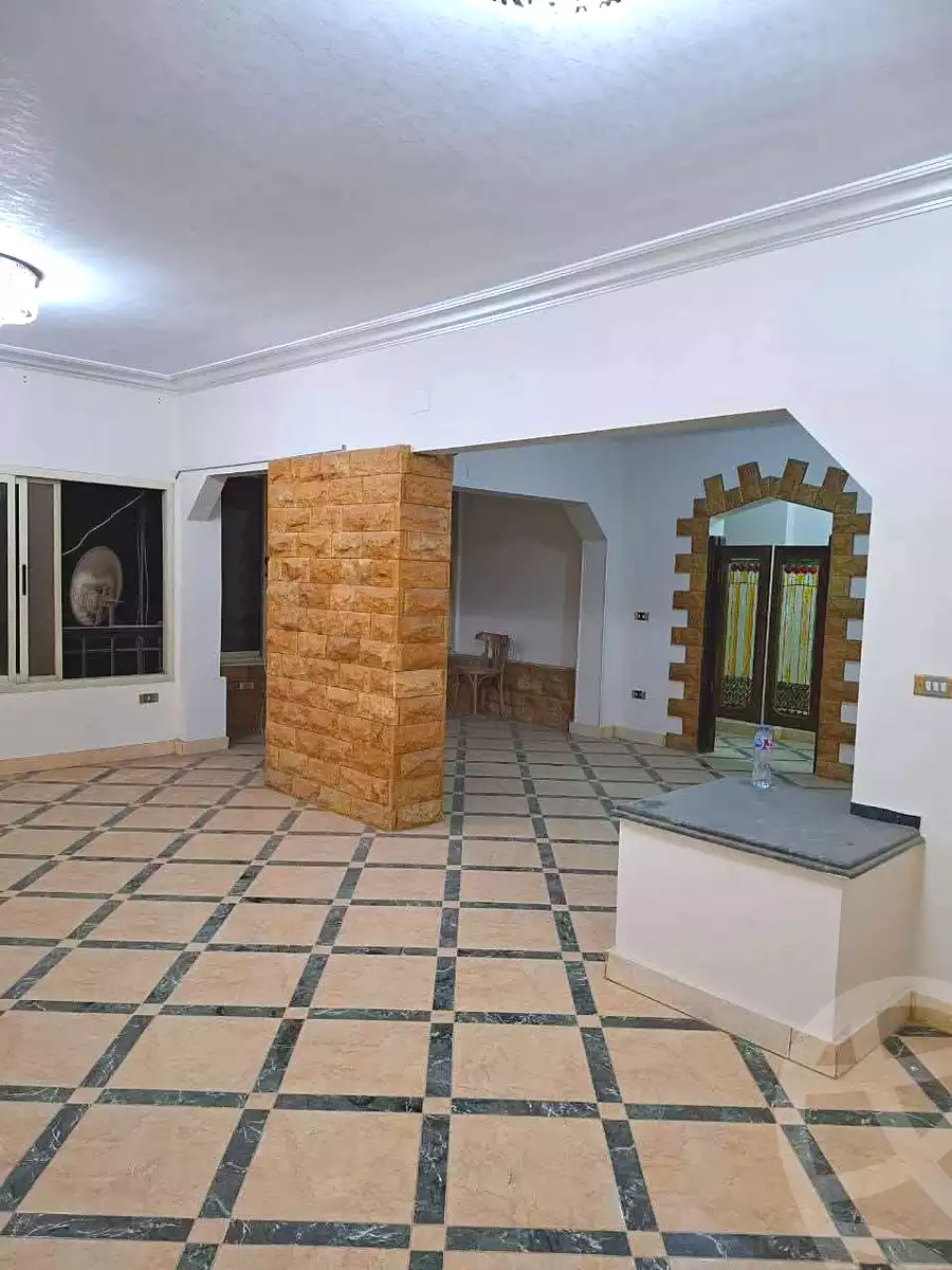 https://aqarmap.com.eg/ar/listing/6907411-for-sale-cairo-helwan-mohamed-sayed-ahmed-st